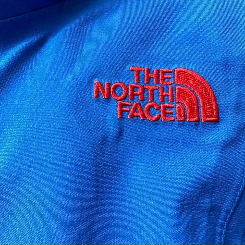 The north face boys large jacket - Picture 8 of 16